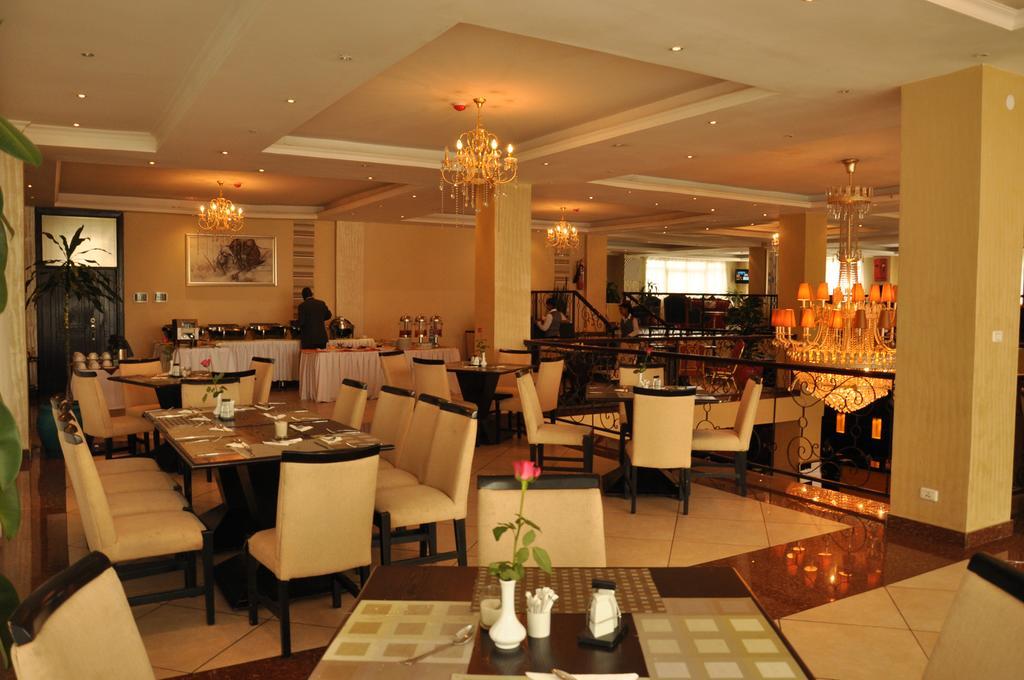 אדיס אבבה Ambassador Hotel מראה חיצוני תמונה